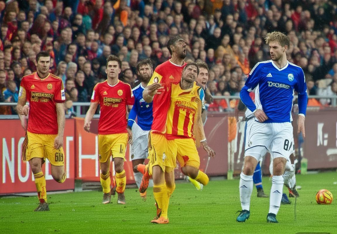 2017德累斯顿VS慕尼黑1860：激情对决与战术智慧解析